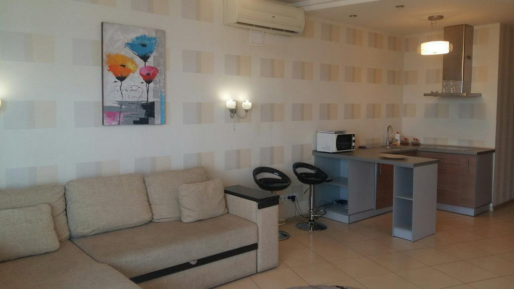 Most City Premium Apartments นิปโปร ภายนอก รูปภาพ